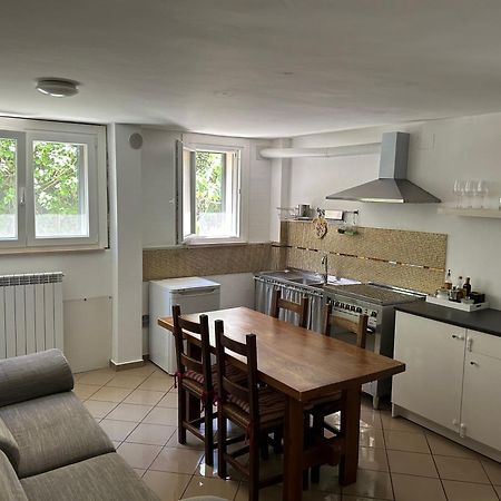 Appartamento Zona Residenziale, Due Passi Dal Mare Pescara Bagian luar foto